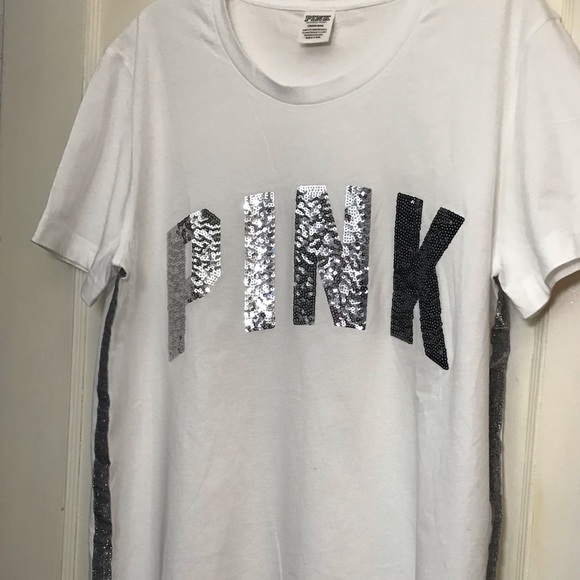 Victoria Secret T-Shirt - Picture 2 of 3